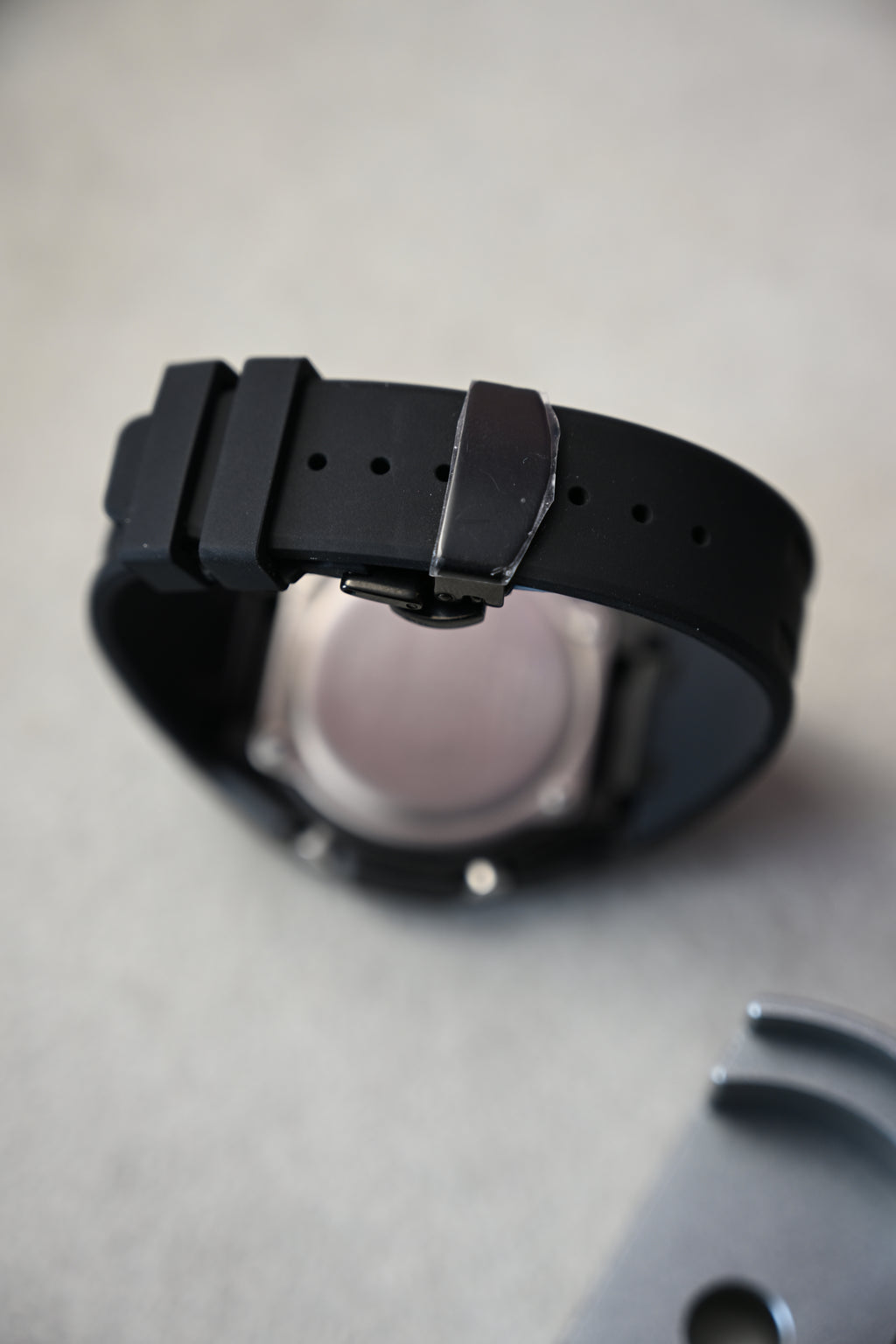 G-Shock Custom All Black – ceas asamblat de Alexie Collection, poza 4