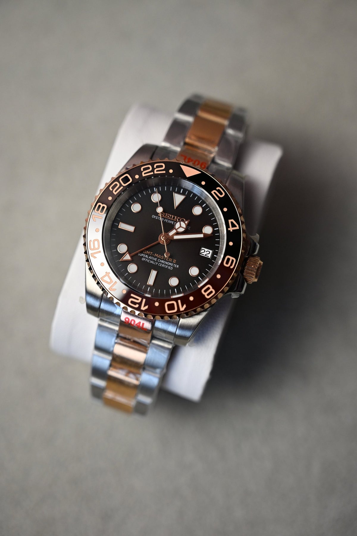 GMT Root Beer – ceas asamblat de Alexie Collection