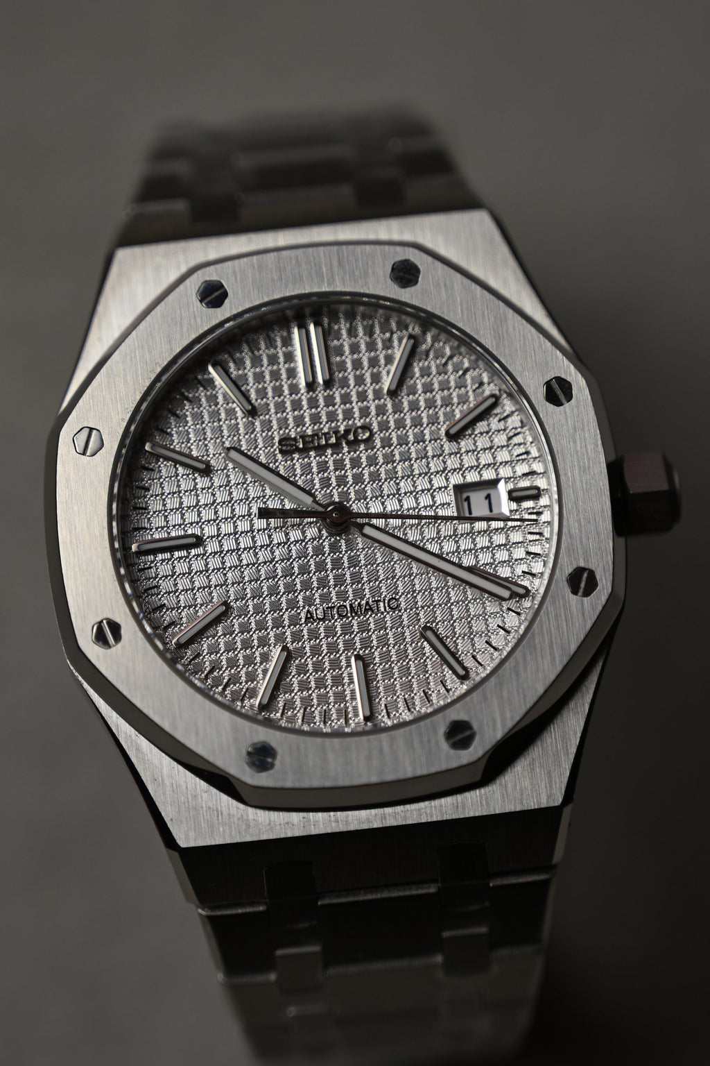 Royal Oak White – ceas asamblat de Alexie Collection