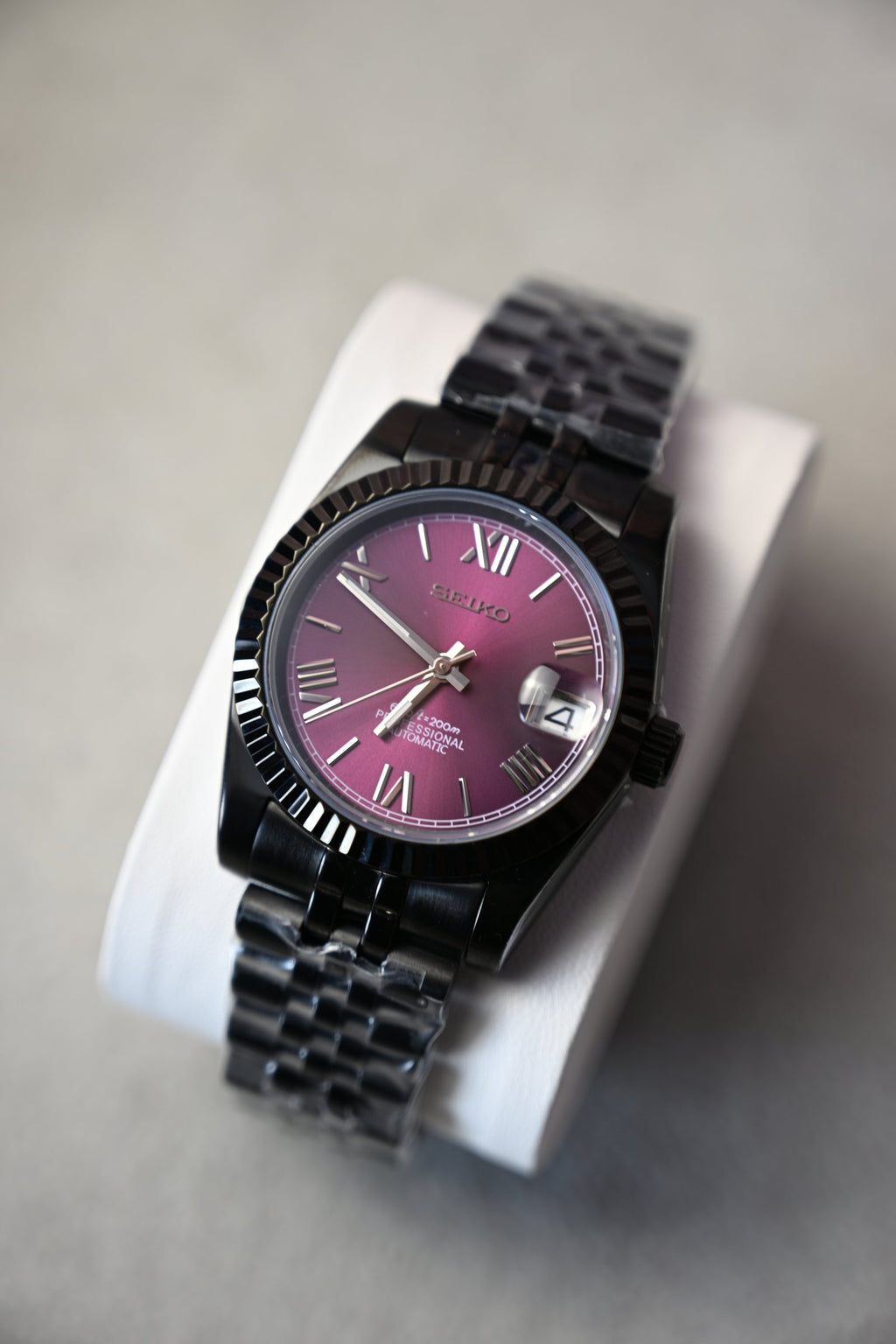 Datejust Black Purple – ceas asamblat de Alexie Collection