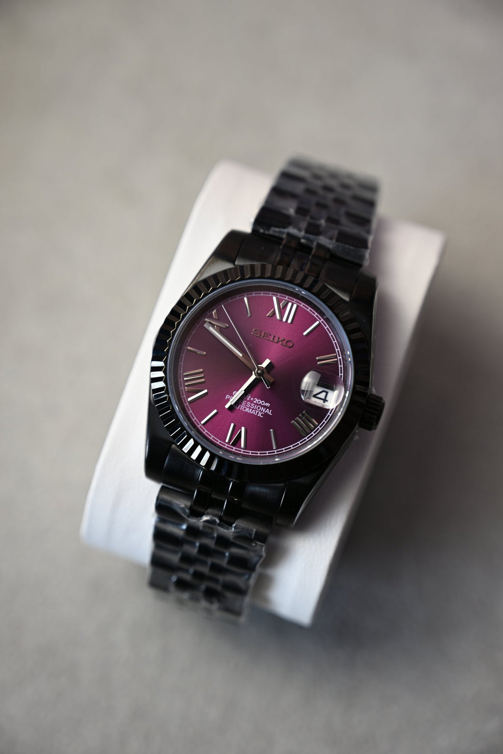 Datejust Black Purple – ceas asamblat de Alexie Collection