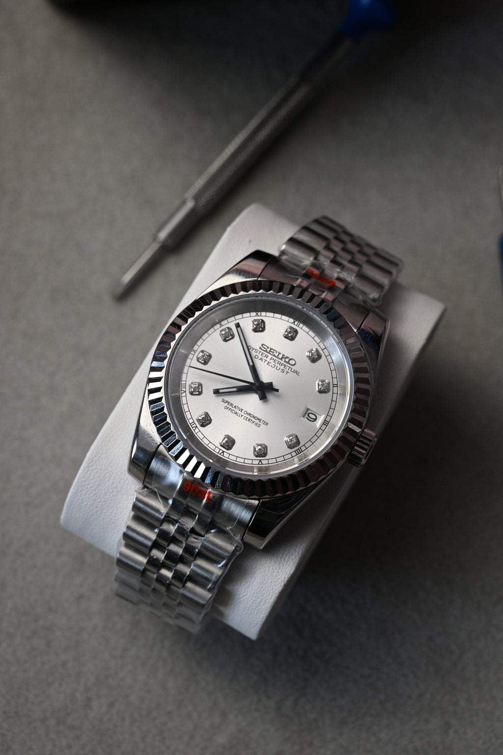 Datejust Silver Diamonds – ceas asamblat de Alexie Collection