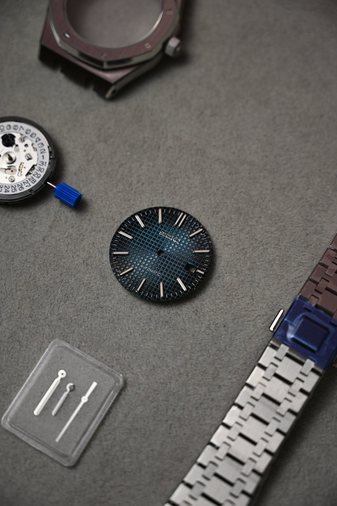 Seiko Royal Oak Blue – piese înainte de asamblare