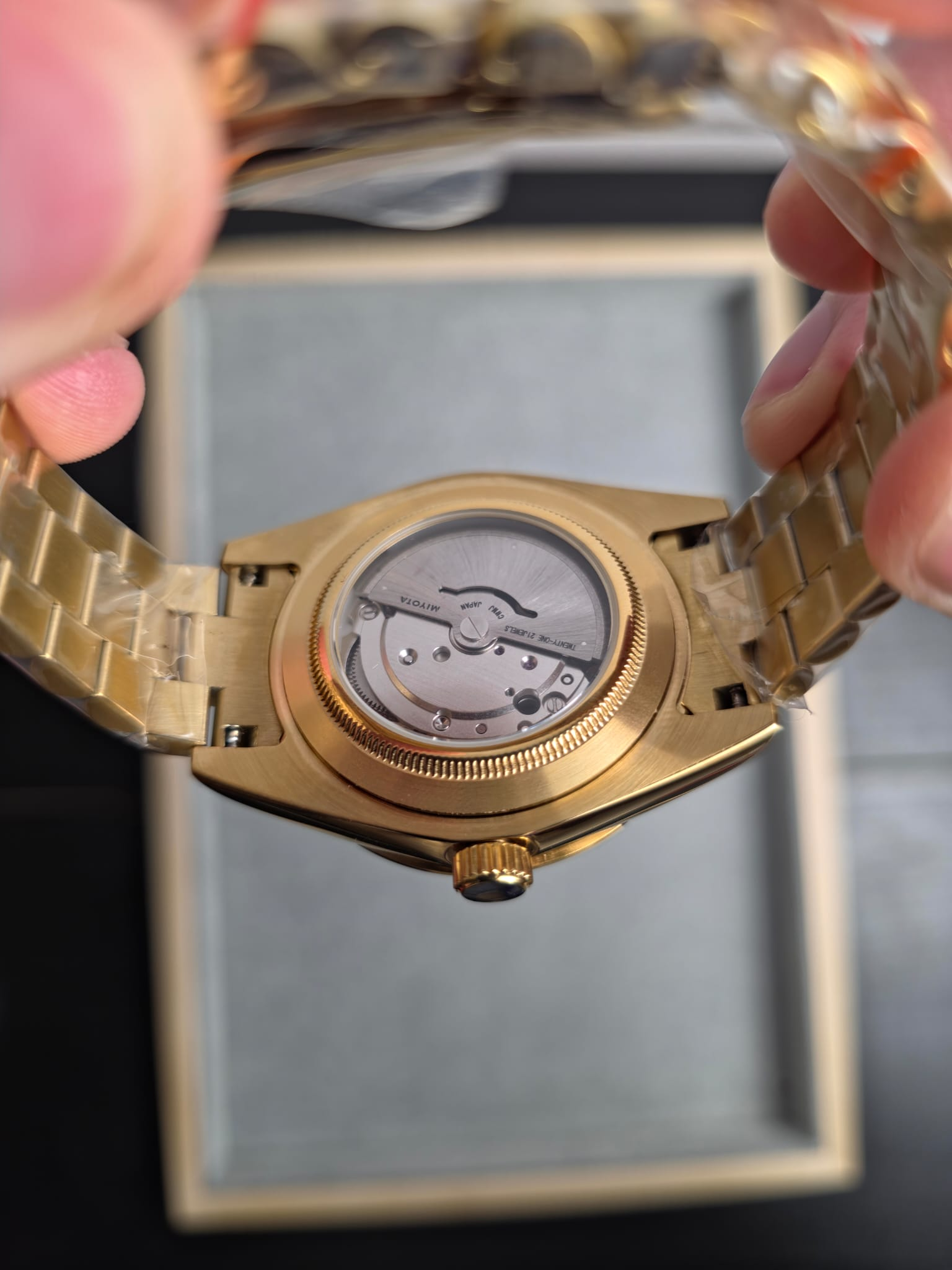 Seiko Day-Date Full Gold Arab numbers