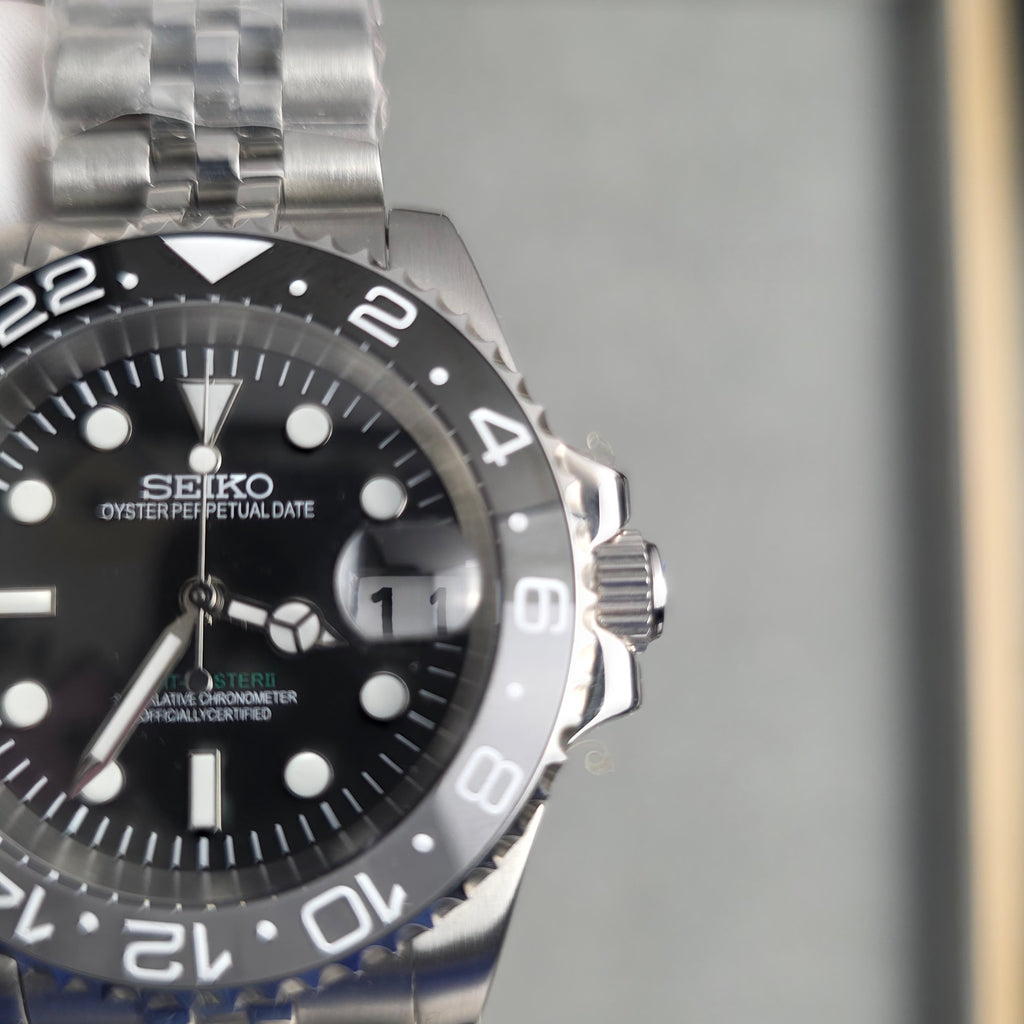 Seiko|Bruce Wayne
