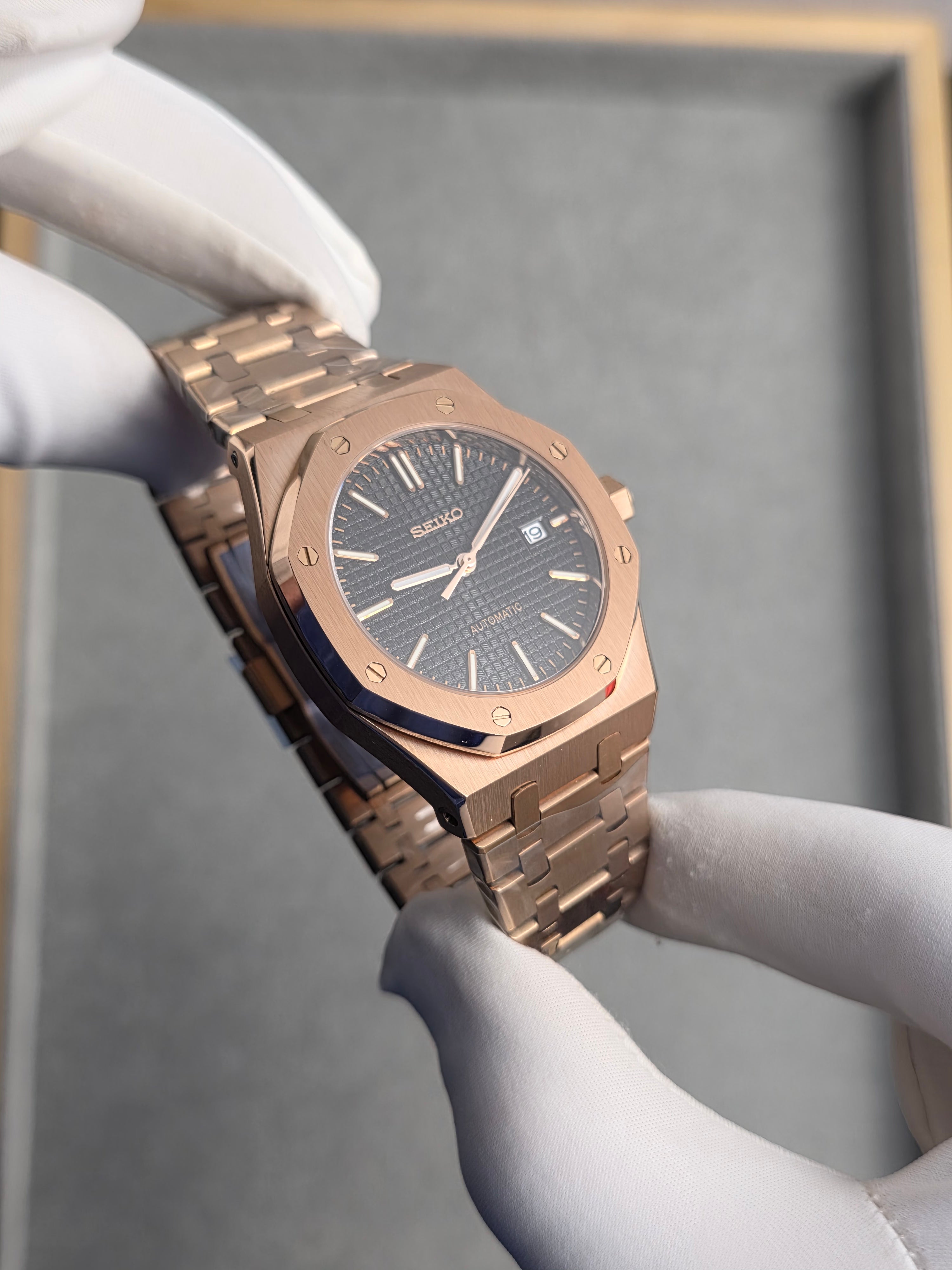 Seiko Royal Oak Rose