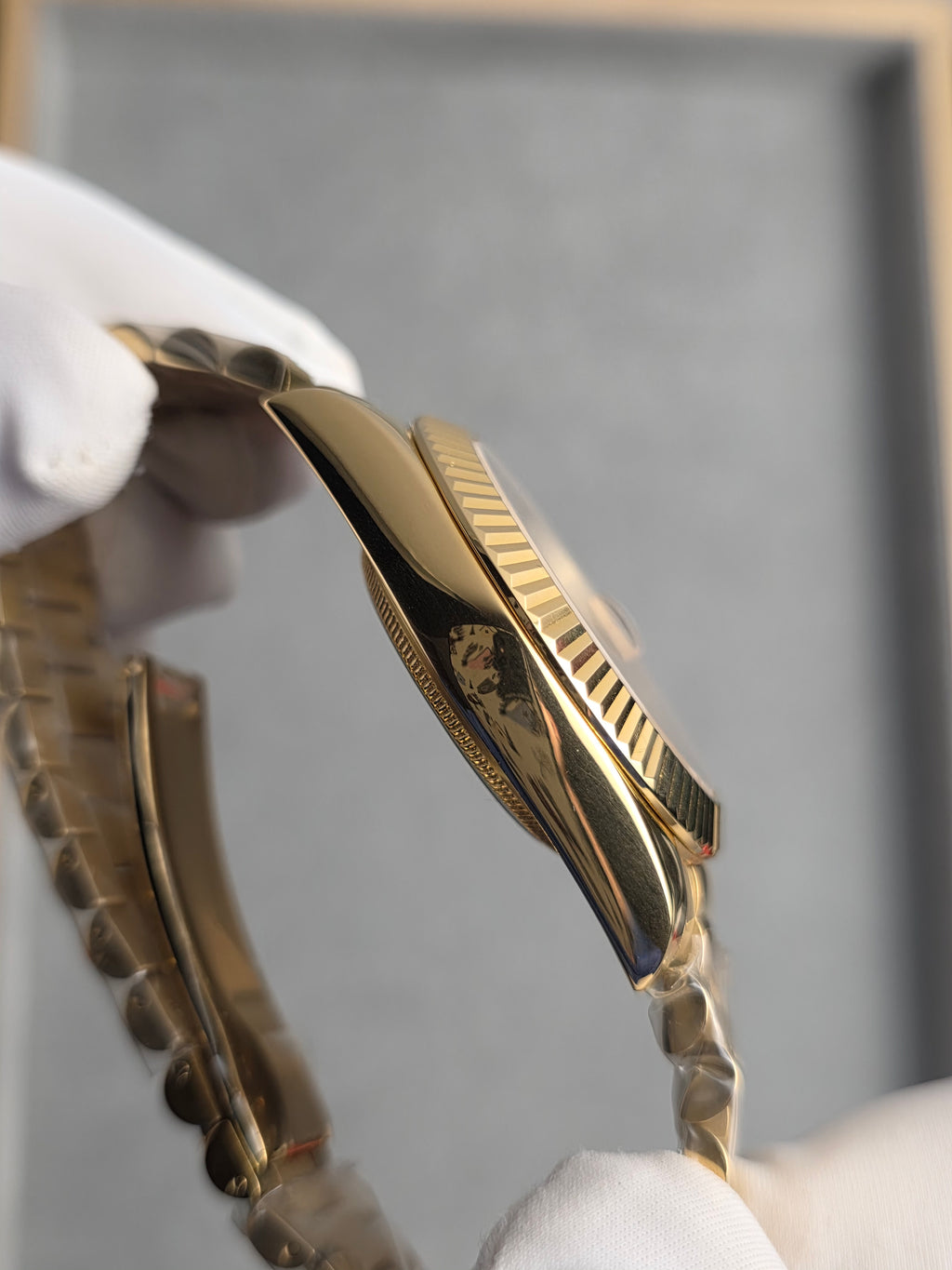 Seiko Day-Date Full Gold