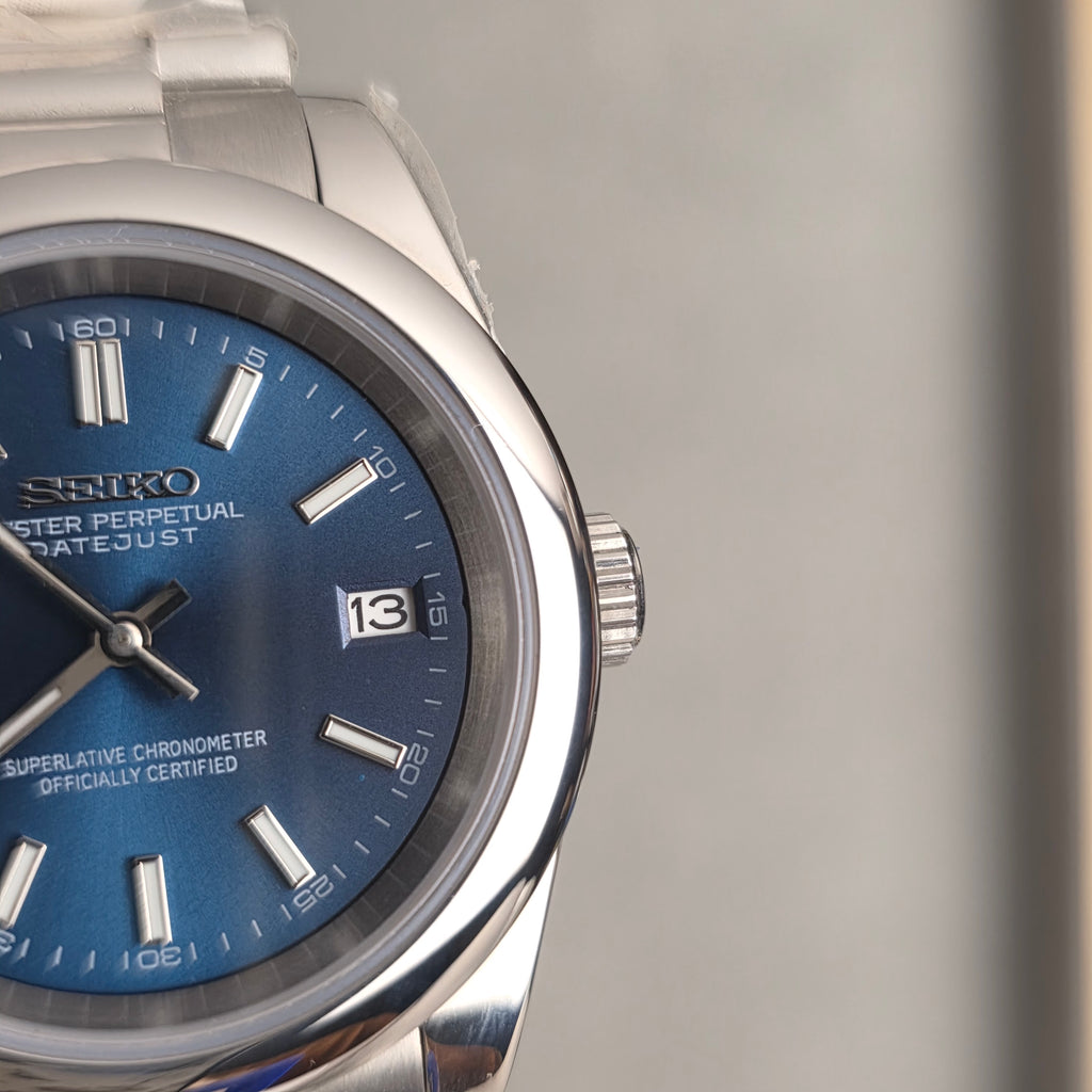 Seiko Datejust Blue Smooth Bezel