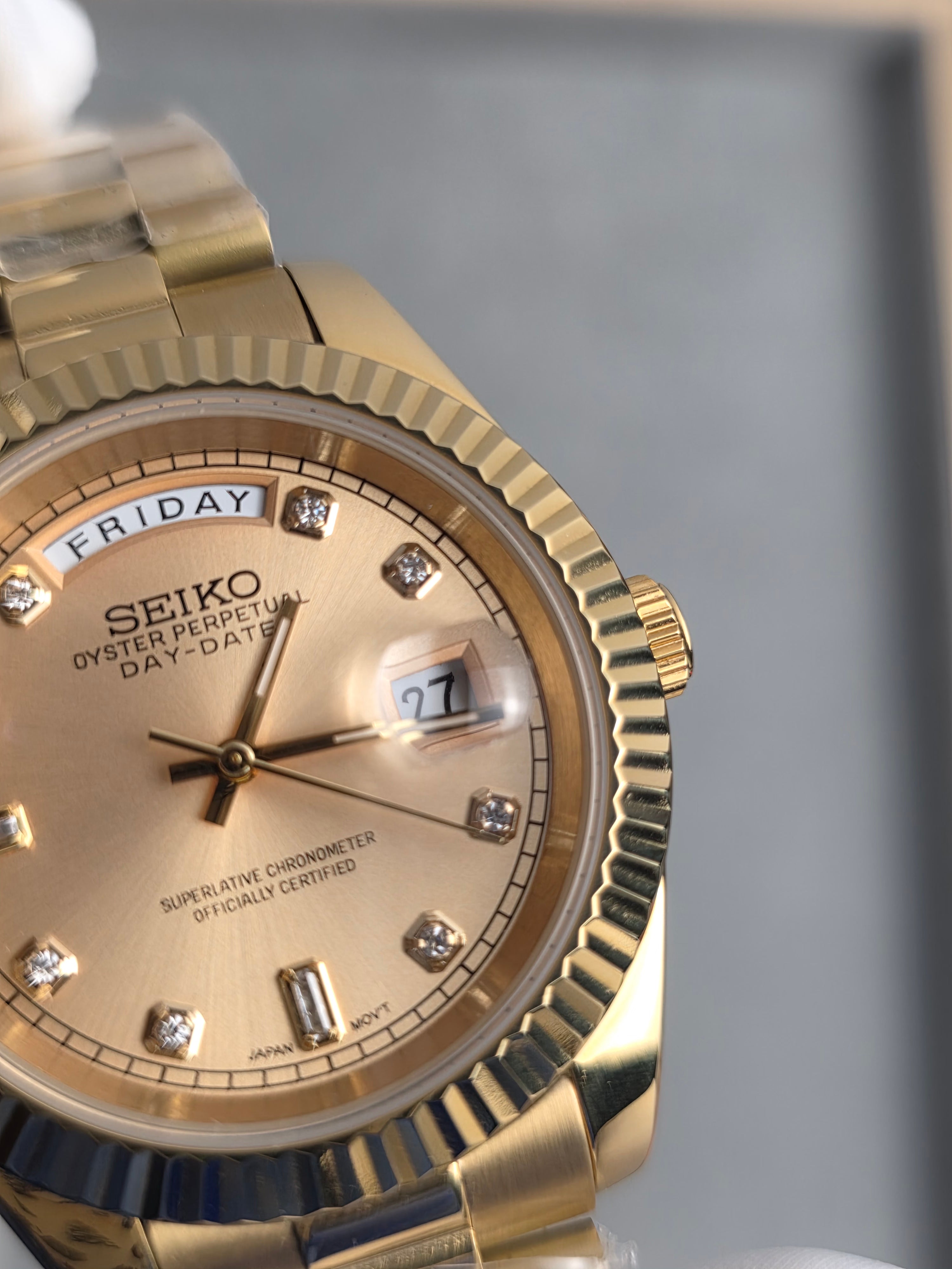 Seiko Day-Date Full Gold