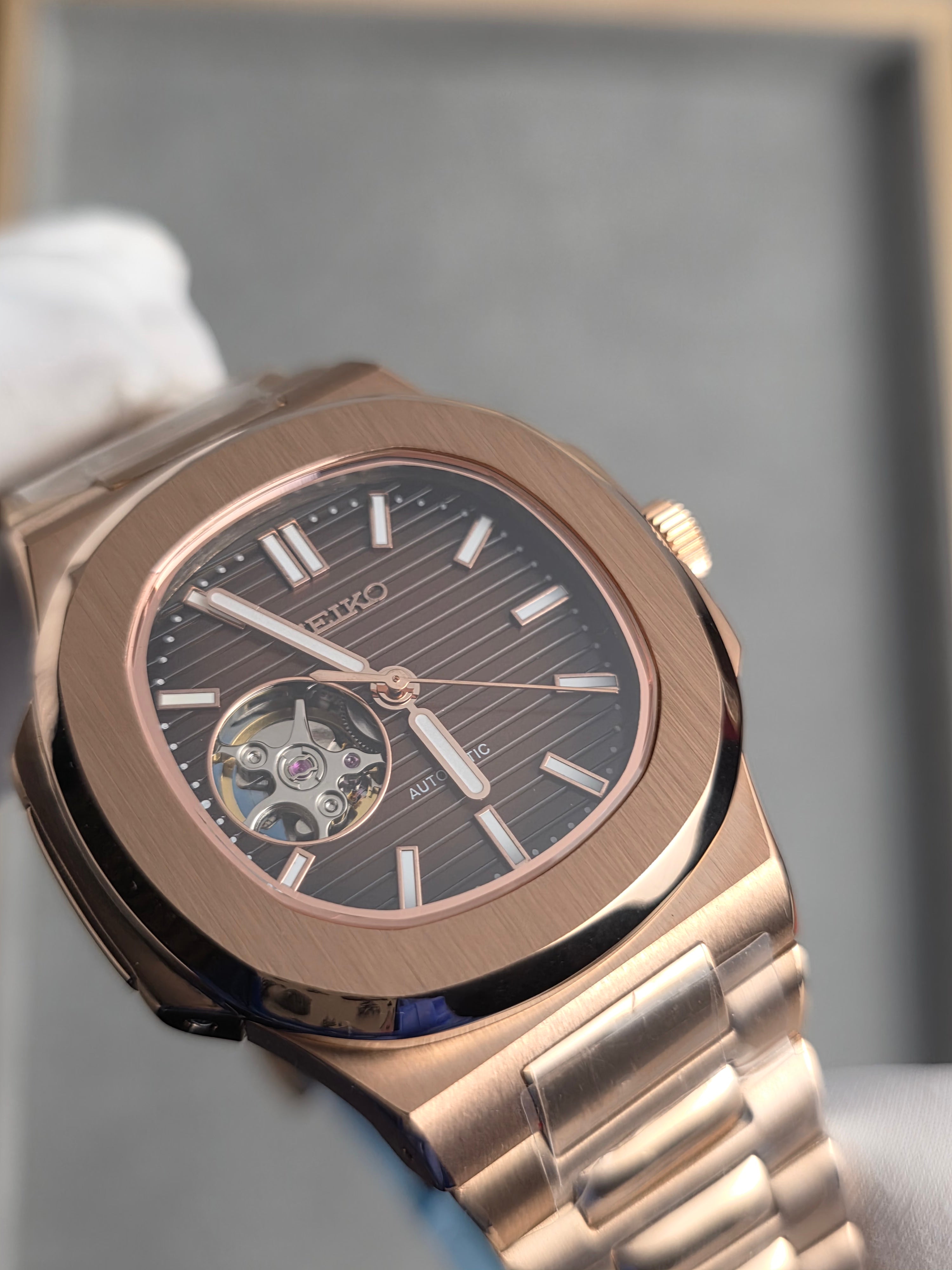 Seiko Nautilius Open Hart Rose Gold