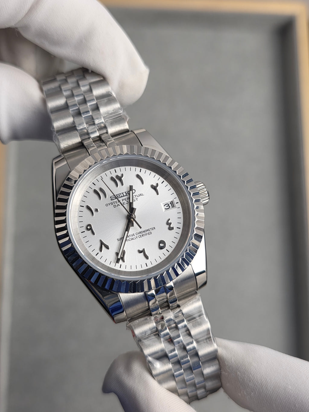 Seiko Date Just White