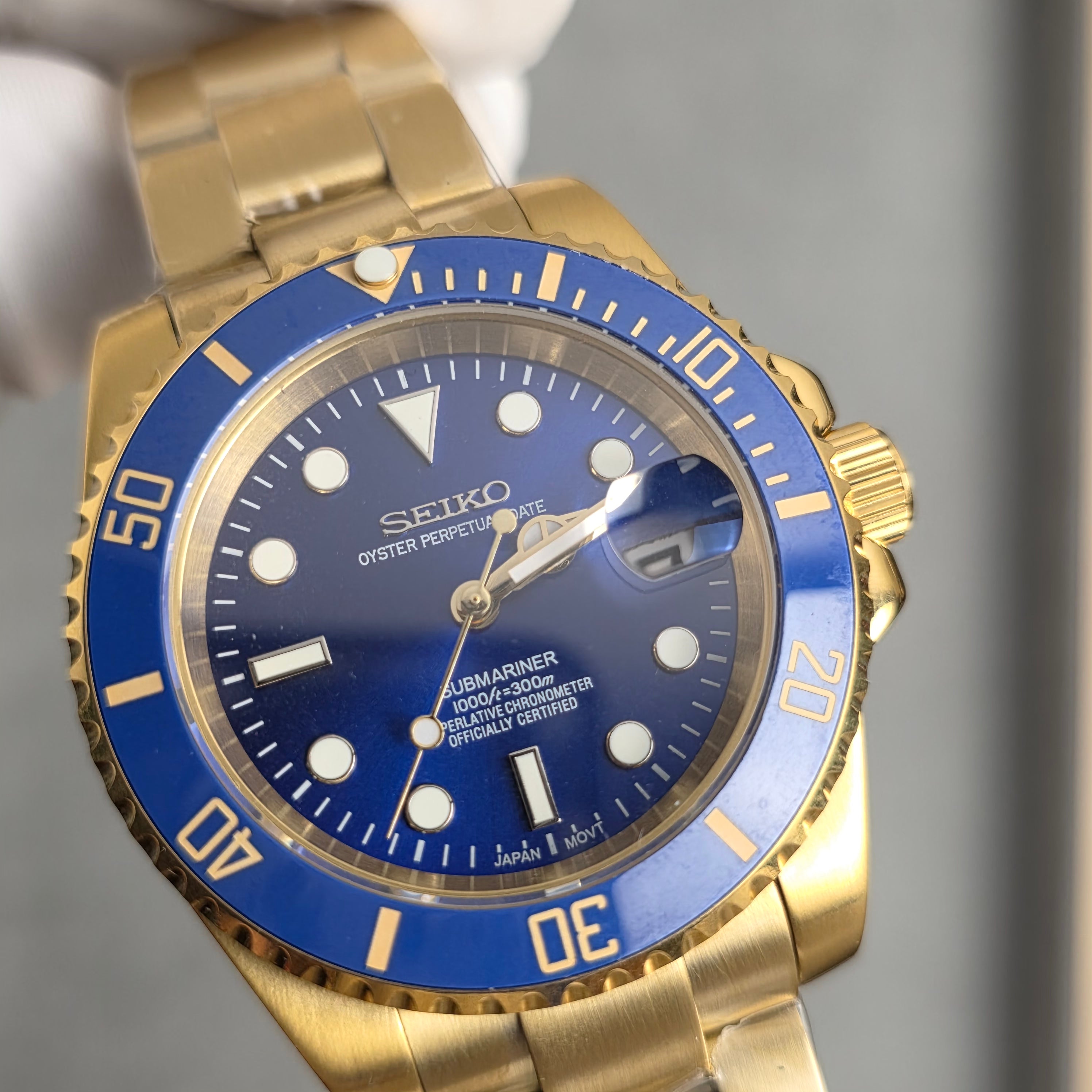 Seiko Submariner Gold Blue