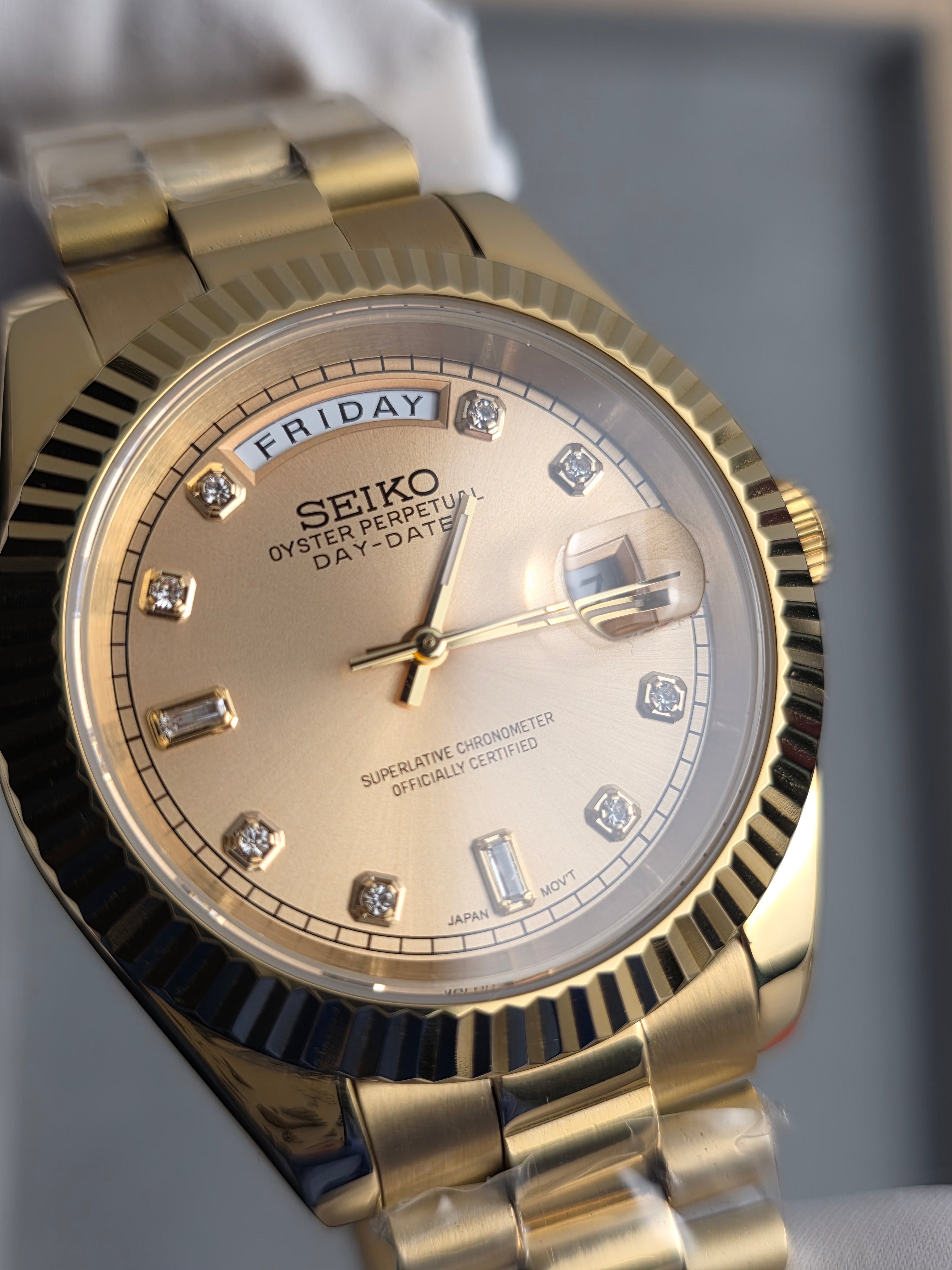 Seiko Day-Date Full Gold
