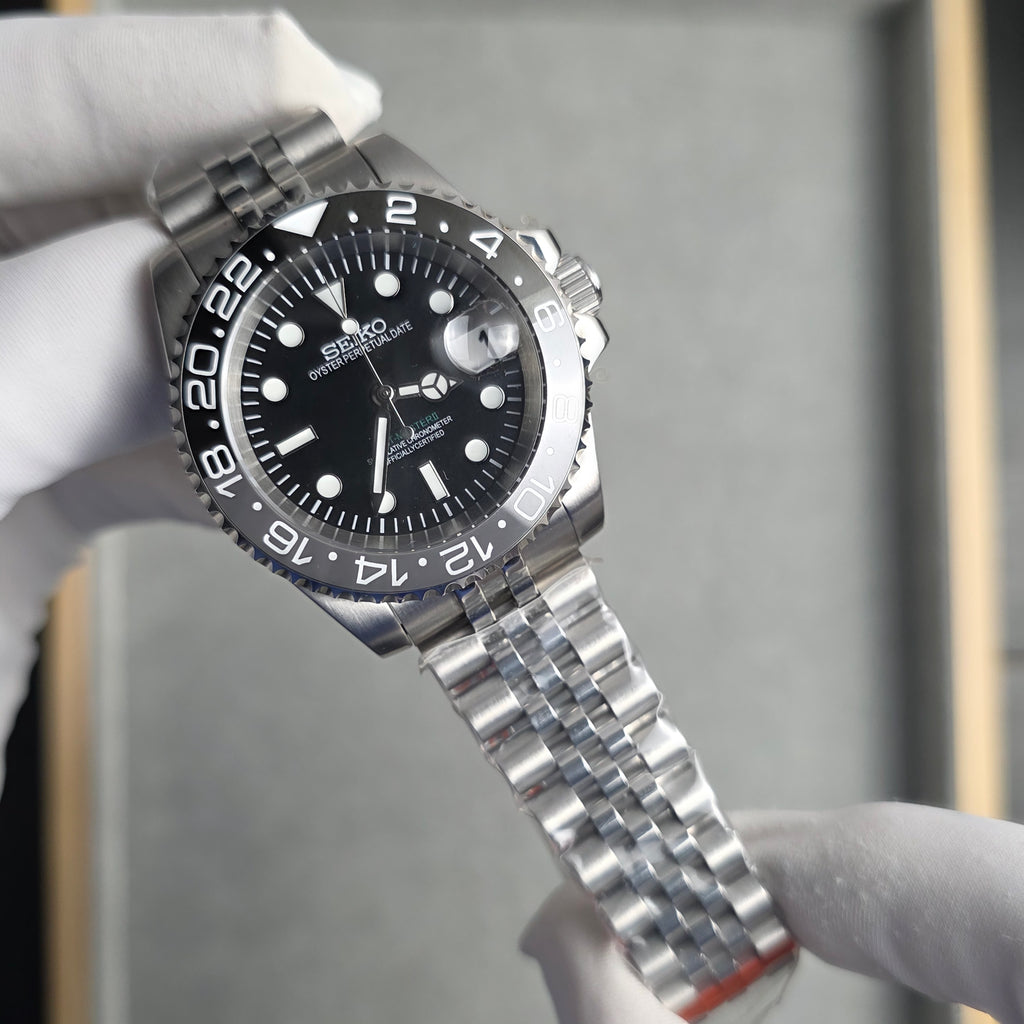Seiko|Bruce Wayne